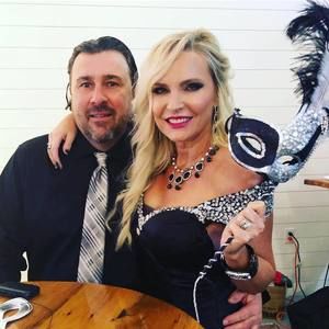 Meet your Posher, Dana